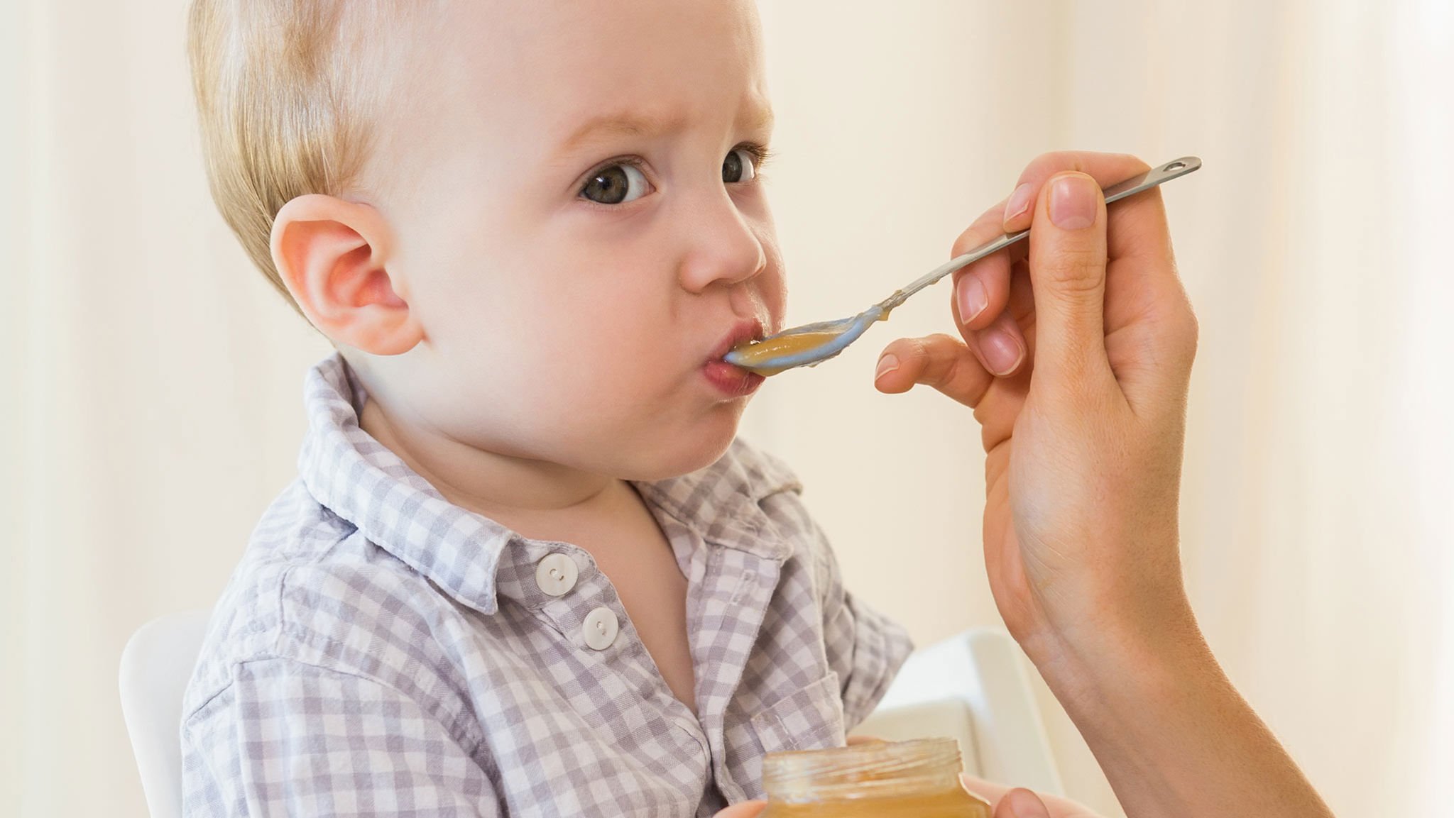 Tungmetaller och bakterier i barns mat